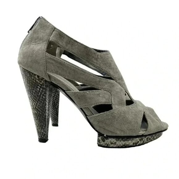 Attitude Strappy Chunky Platform Heels Caged Open Toe Shoe Y2K Faux Suede Grey 7 - Picture 1 of 15